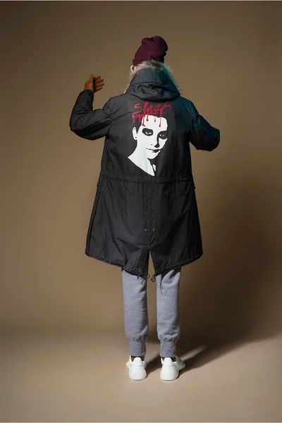 Look 19